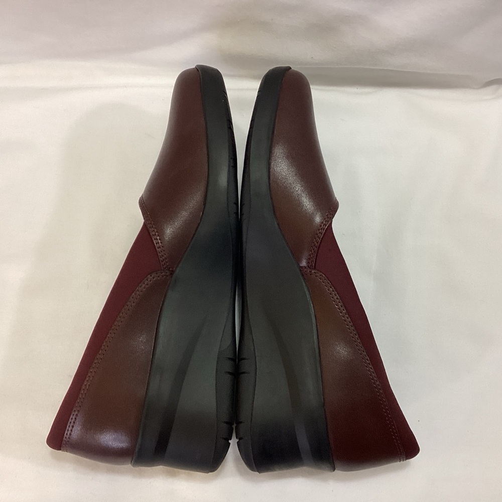 Clarks Collection SUTTYN WALK Burgundy Leather Wedge Slip-On SZ 9.5M L/N $80 - Picture 7 of 15